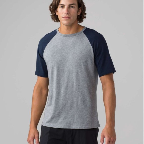 lululemon athletica Other - Lululemon Bodhi Short Sleeve - Size L